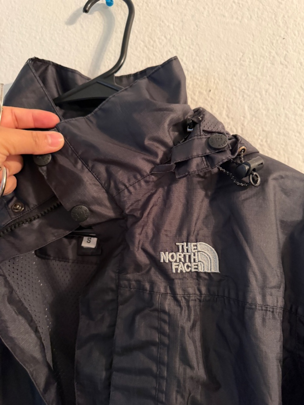 The North Face black GORE-TEX Shell Jacket - Picture 3 of 4